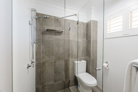 Panorama Bathurst - Sunshine Coast Tourism 6