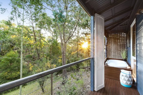 Briars Cottage - Daylesford - Holiday Sunshine Coast 2