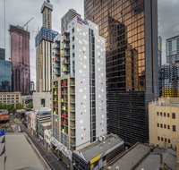 Brady Hotel Central Melbourne - Sunshine Coast Tourism