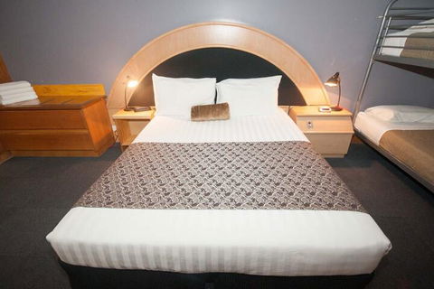 The Capital Airport Motel - Holiday Sunshine Coast 6
