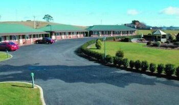 Kentish Hills Retreat - Holiday Sunshine Coast 2