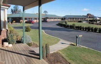 Kentish Hills Retreat - Holiday Sunshine Coast 1