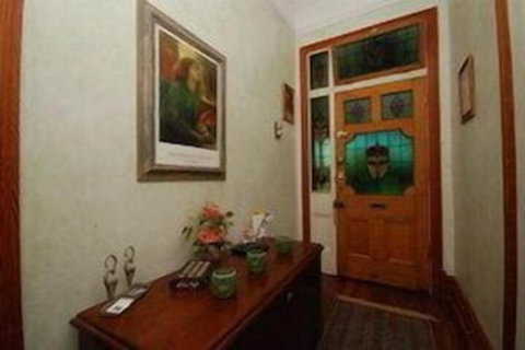 Above Bored Bed & Breakfast - Holiday Sunshine Coast 4