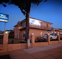 Blue Gum Motor Inn - Sunshine Coast Tourism