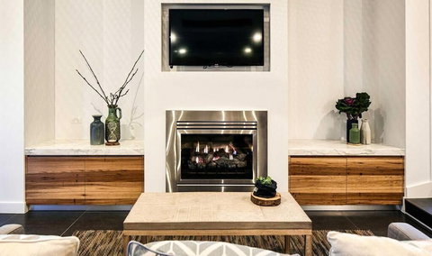 Hepburn Spa Retreat - Sunshine Coast Tourism 3