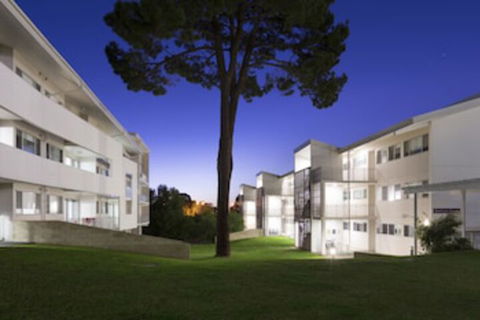 Murdoch University Village - Holiday Sunshine Coast 0