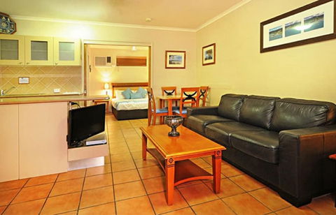 At Boathaven Bay Holiday Apartments - Holiday Sunshine Coast 4