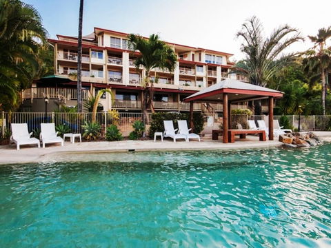 At Boathaven Bay Holiday Apartments - Holiday Sunshine Coast 2