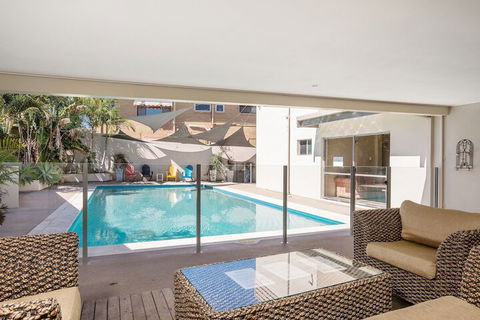 Bella On Banyan - Sunshine Coast Tourism 3