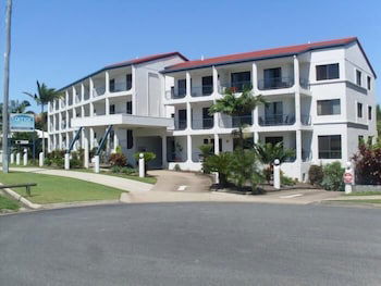 Lamor Apartments - Holiday Sunshine Coast 0