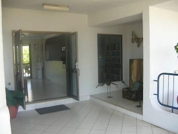 Lamor Apartments - Holiday Sunshine Coast 5