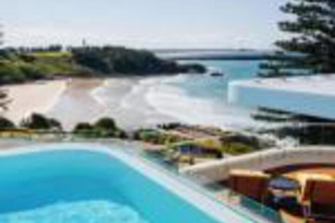 Surf Motel - Sunshine Coast Tourism 0