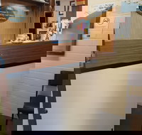 Millers Cottage Motel - Holiday Sunshine Coast