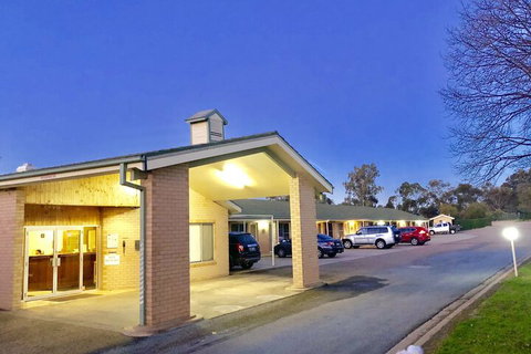 Golfview Motor Inn - Holiday Sunshine Coast 1