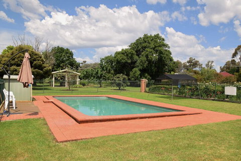 Golfview Motor Inn - Holiday Sunshine Coast 6