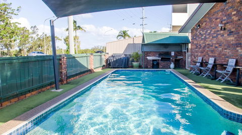 Arabella Motor Inn - Holiday Sunshine Coast 6