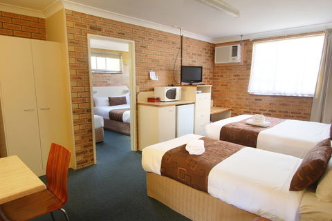 Garden City Motor Inn - Holiday Sunshine Coast 6