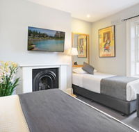 Bayswater Boutique Lodge - Holiday Sunshine Coast