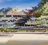 Watsons Bay Boutique Hotel - Sunshine Coast Tourism