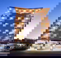 CBD Luxury Accommodation - Holiday Sunshine Coast
