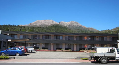 Queenstown Motor Lodge - Holiday Sunshine Coast 2