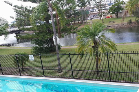 Le George Motel - Holiday Sunshine Coast 7