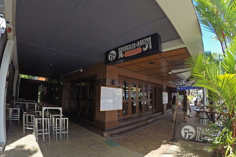 Global Backpackers - Port Douglas - Sunshine Coast Tourism 2