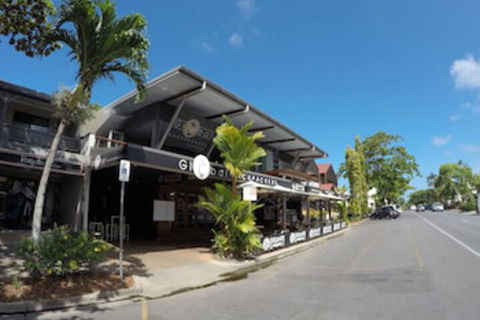 Global Backpackers - Port Douglas - Sunshine Coast Tourism 0