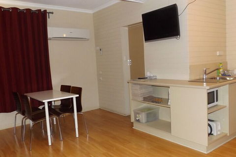 Acacia Ridge Motor Inn - Holiday Sunshine Coast 4