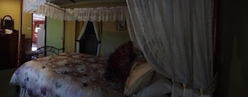 Beedelup House Cottages - Sunshine Coast Tourism 4