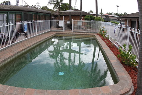 Reign Inn Newcastle - Holiday Sunshine Coast 3