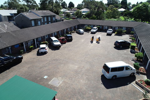 Reign Inn Newcastle - Holiday Sunshine Coast 0