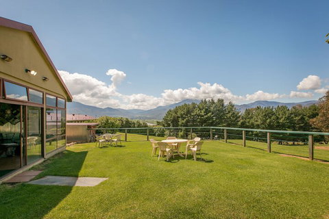 Allamar Motor Inn Motel - Holiday Sunshine Coast 3