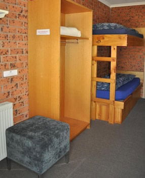 Merrijig Motor Inn Resort - Sunshine Coast Tourism 5