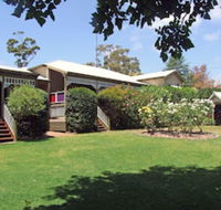 Adamsons Riverside Accommodation - Holiday Sunshine Coast