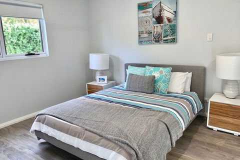 17 By The Sea Dunsborough - Holiday Sunshine Coast 5