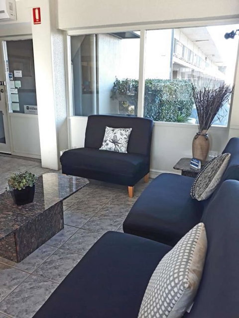 SureStay Hotel By Best Western Karinga Motel - Sunshine Coast Tourism 5