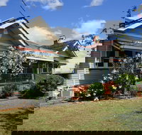 Melville House - Sunshine Coast Tourism