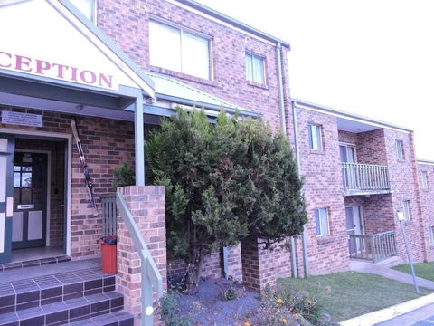 Acacia Snowy Motel - Holiday Sunshine Coast 0