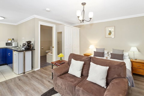 Oyster Cove Chalet - Holiday Sunshine Coast 7