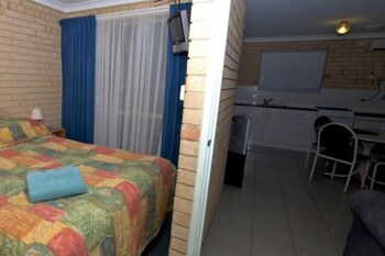 Esperance Beachfront Resort - Sunshine Coast Tourism 6