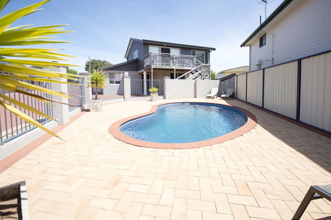Archipelago Apartments - Holiday Sunshine Coast 6