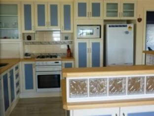 Hedgehog House - Sunshine Coast Tourism 1