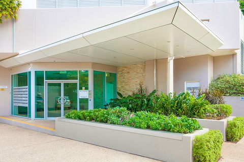 Beachlife Holiday Apartments - Sunshine Coast Tourism 0