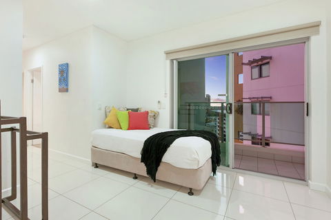 Beachlife Holiday Apartments - Sunshine Coast Tourism 5