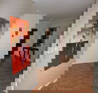 Darwin Deluxe Apartments - Sunshine Coast Tourism