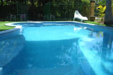 Paravista Motel - Holiday Sunshine Coast 1