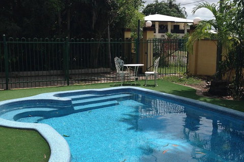 Paravista Motel - Holiday Sunshine Coast 2