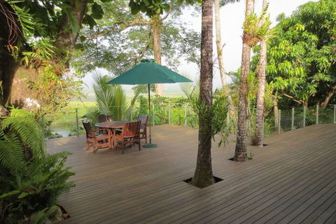 Daintree Village B & B - Sunshine Coast Tourism 1