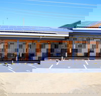 Squatters Homestead Motel - Holiday Sunshine Coast